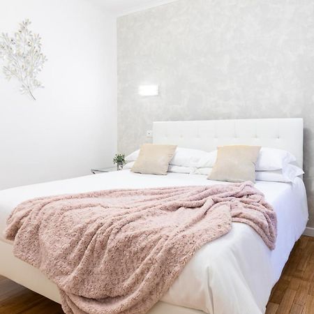 Mosaic Trastevere Silver Apartment - Top Collection Рим Экстерьер фото